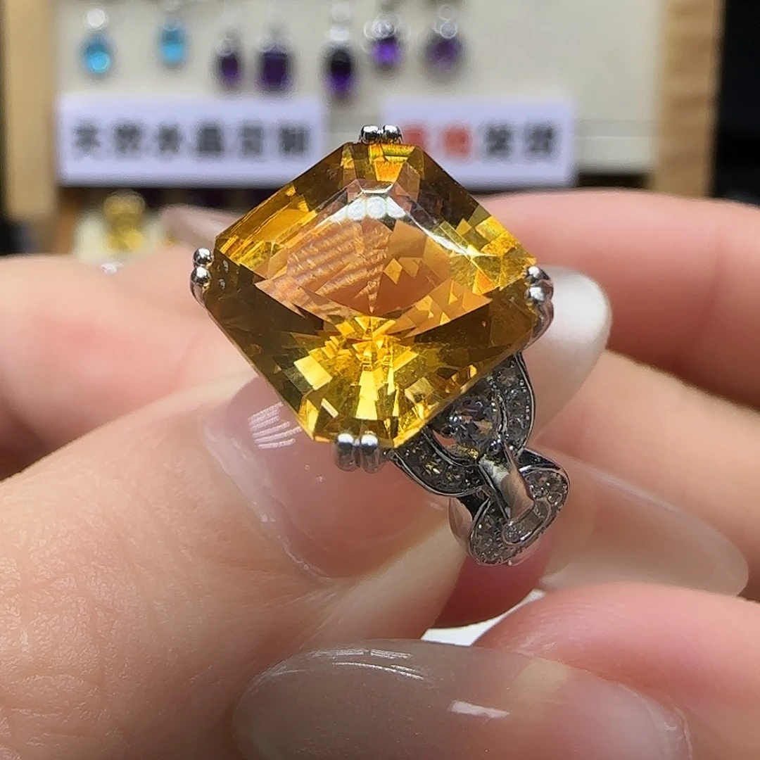 大***人水晶珠宝半成品银S925镶嵌G 5.8克拉