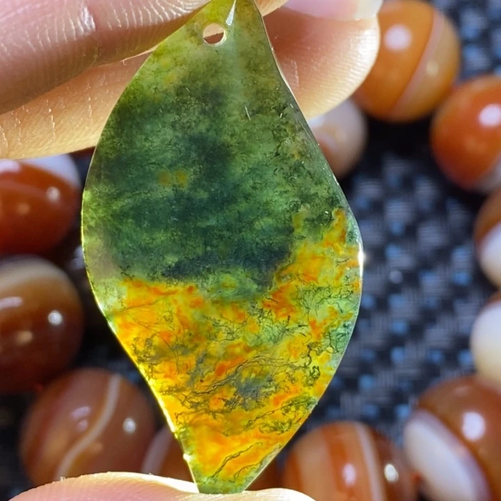 玛瑙/玉髓颈饰未镶嵌陆*胖