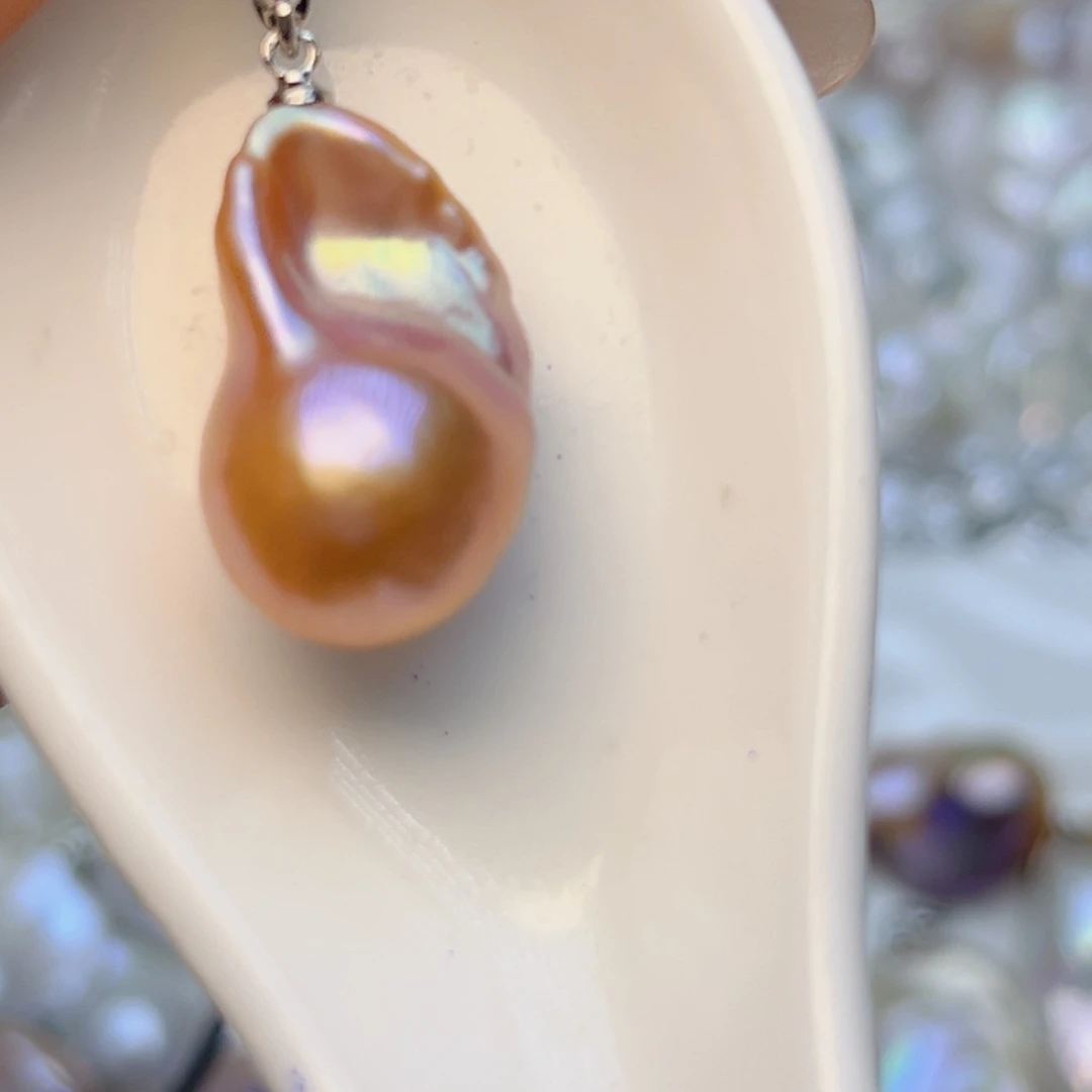 颈饰未镶嵌淡水珍珠