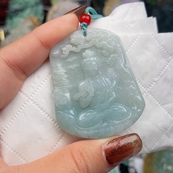 翡翠未镶嵌颈饰挂件