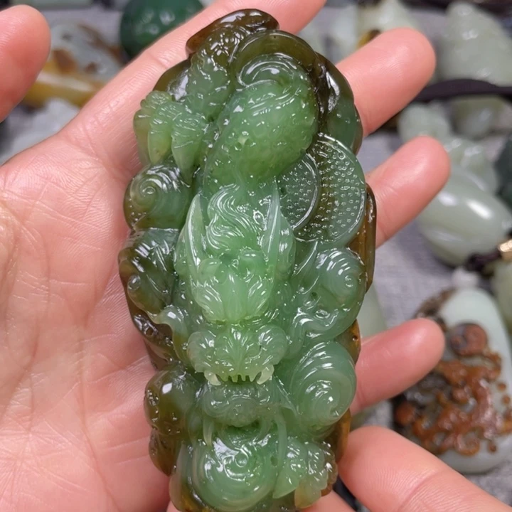 抖***康和田玉未镶嵌挂件