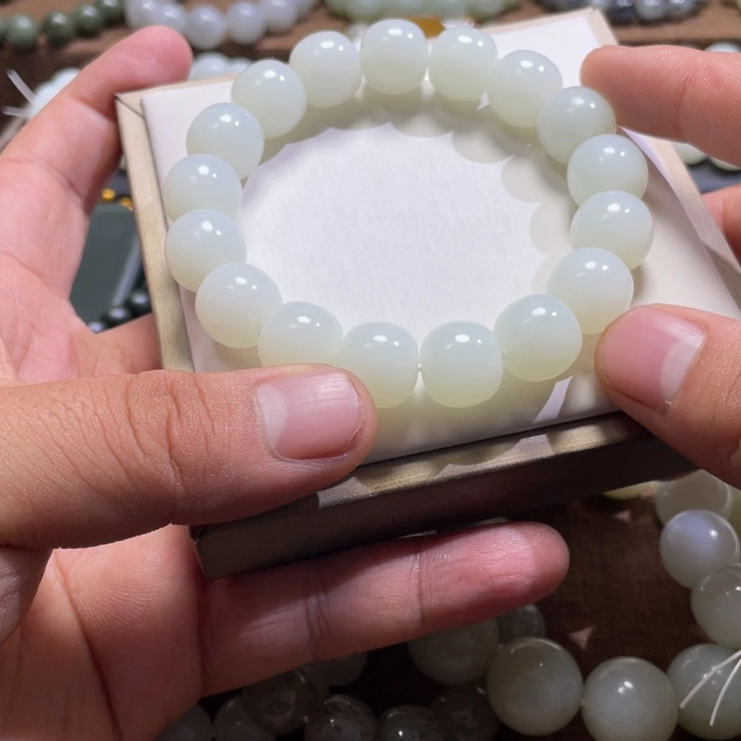 未镶嵌手链和田玉（白玉）