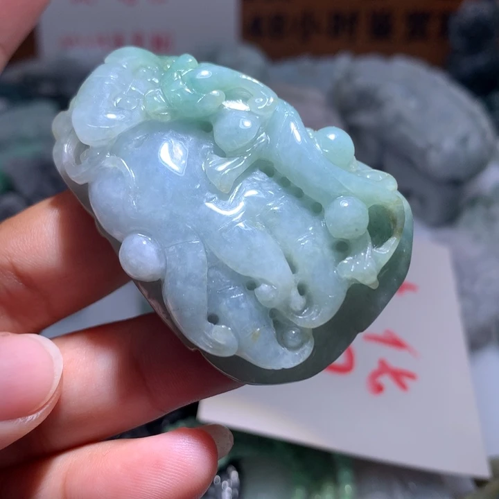 翡翠未镶嵌颈饰保真天然A货翡翠