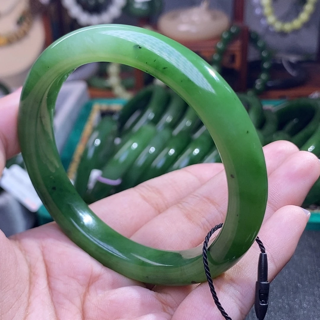 和田玉清货价60.6老料碧玉阳绿手镯未镶嵌