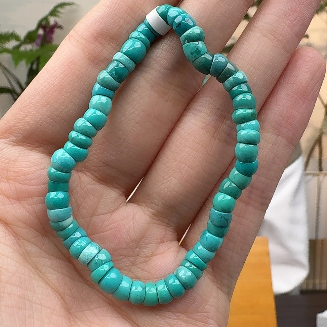 月****绿松石未镶嵌珠宝奇石