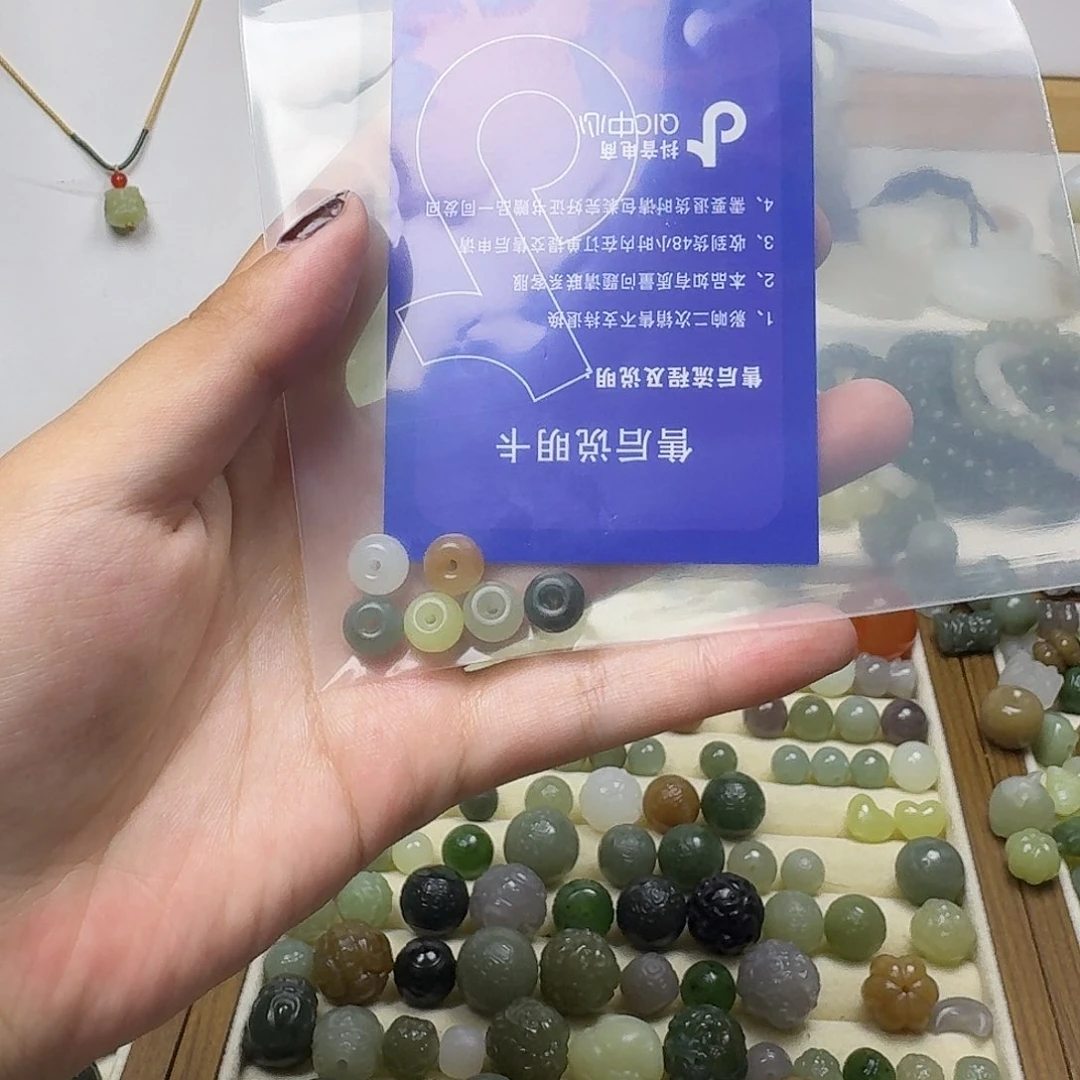 和田玉未镶嵌珠宝半成品戈**狼和田玉平安扣8-4