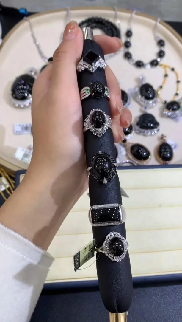 【小鱼严选 戒指棒】翡翠戒指-18K金镶嵌-多样性发一件-MYZ05|CMC21