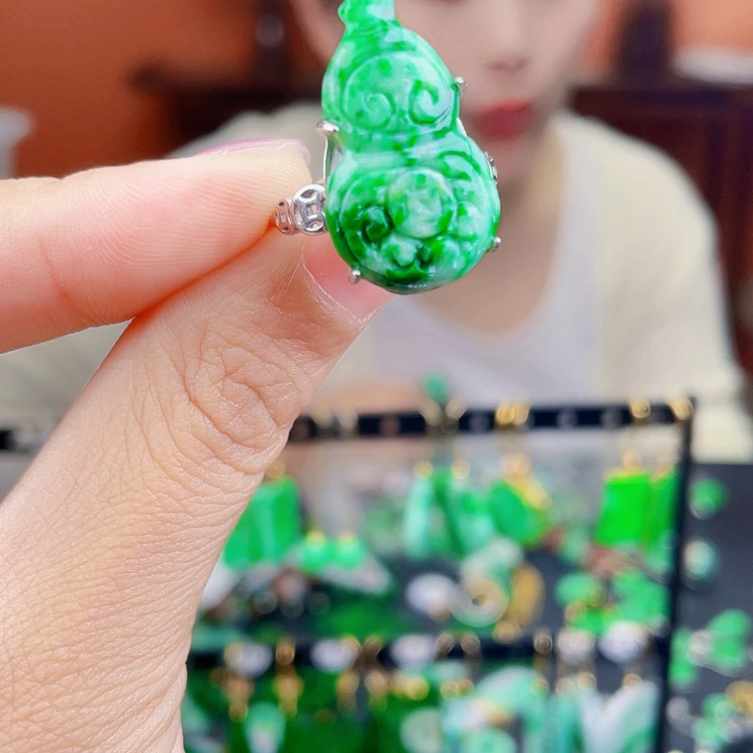 翡翠银S925镶嵌耳饰饰品