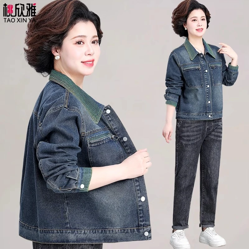 洋气母亲衣服妈妈牛仔外套春秋中老年女装秋装休闲夹克工装短款女