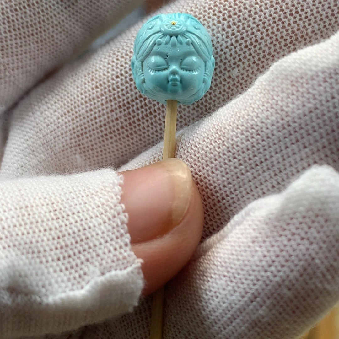 绿松石未镶嵌挂件