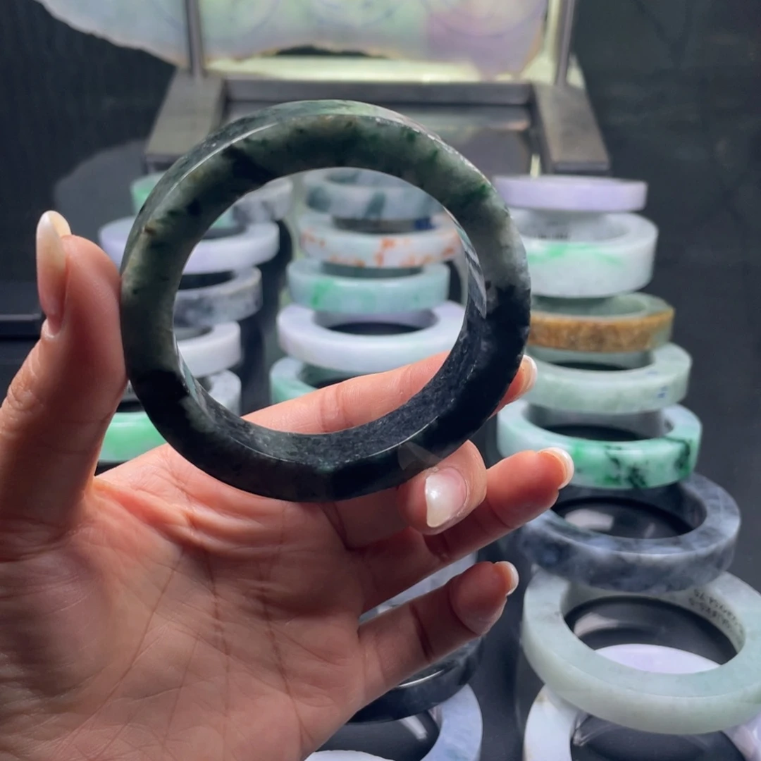 定制翡翠未镶嵌翡翠