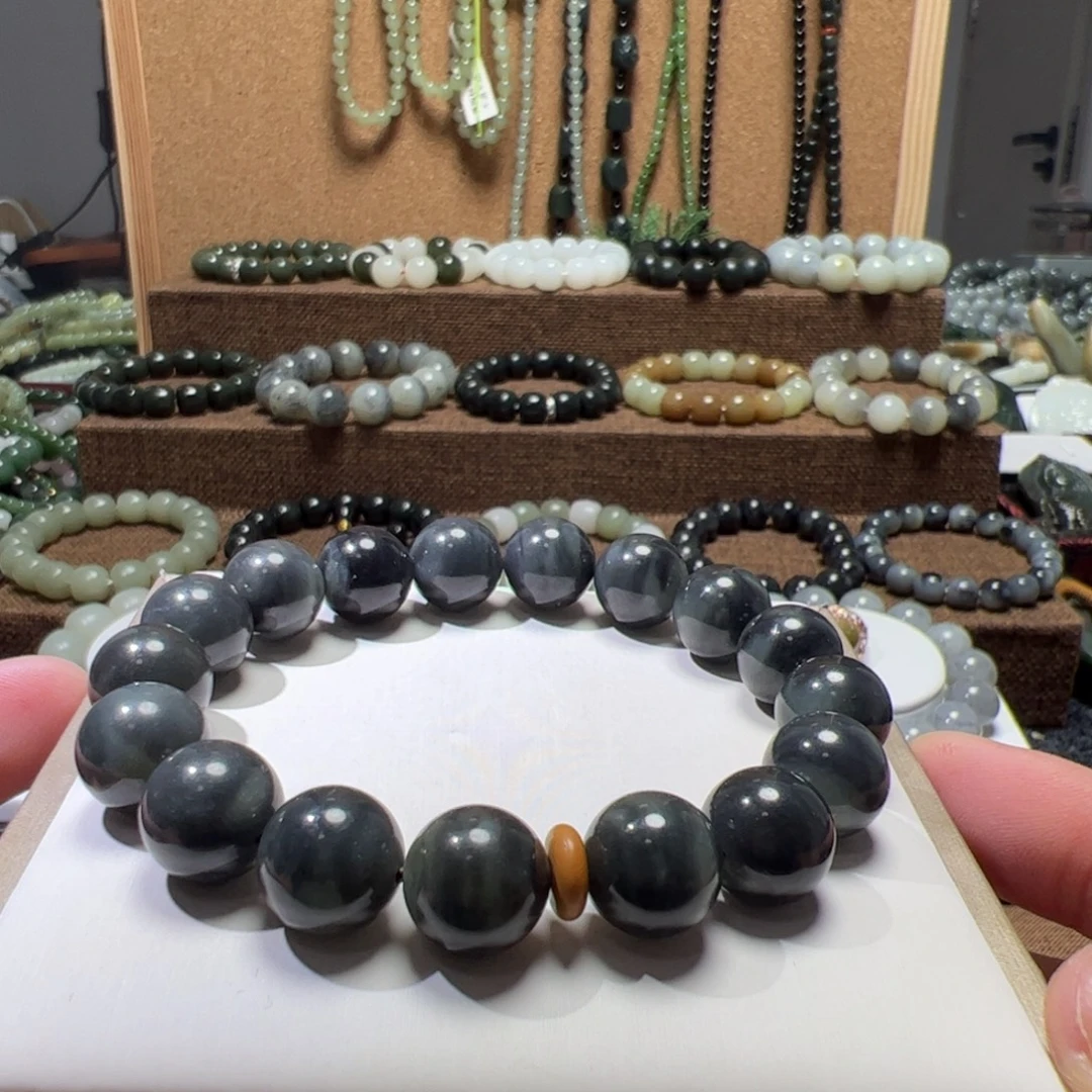 和田玉（糖玉）未镶嵌手链