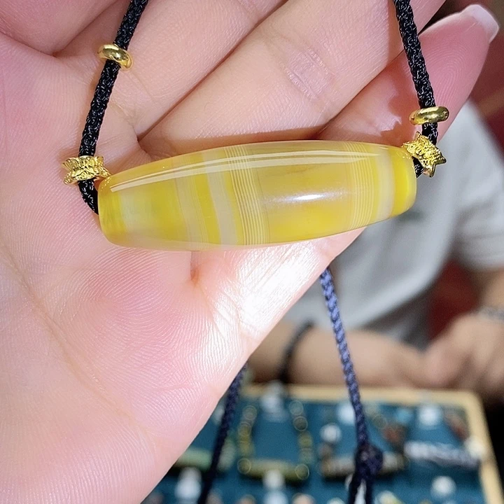 玛瑙/玉髓颈饰合金