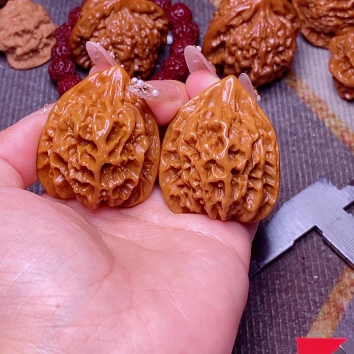 把件文玩核桃帝王狮子头