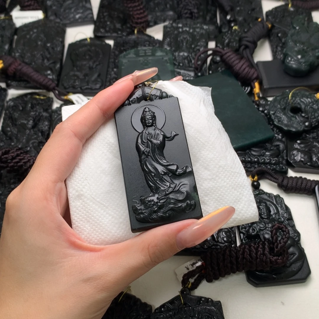 利***剑天然缅甸a货钢琴黑挂件