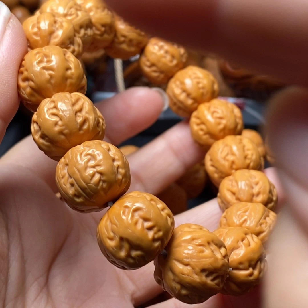 吊坠猴头核桃猴头