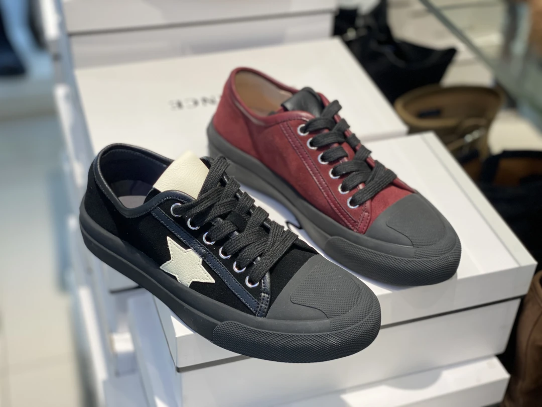 时尚韩版复古五角星平底做旧休闲板鞋011-853