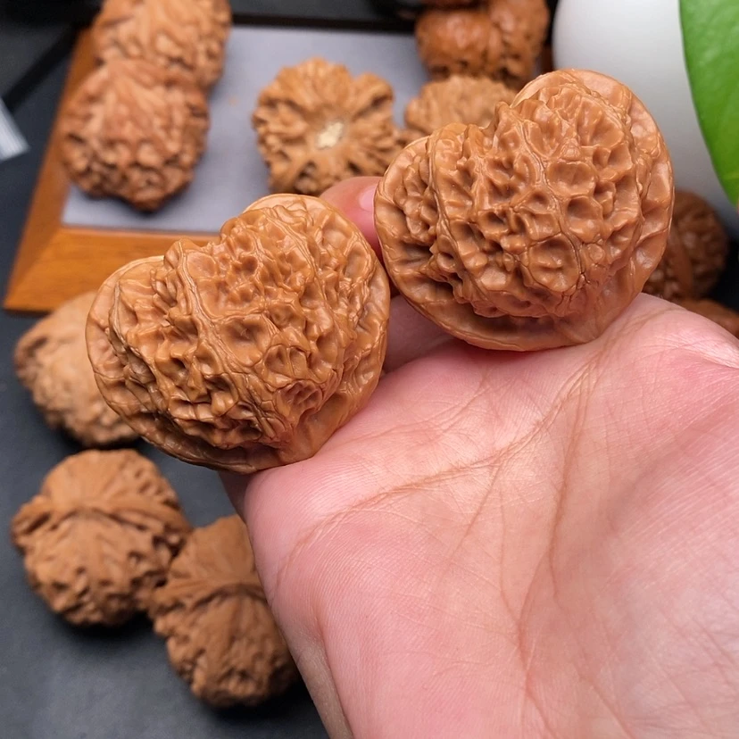 【闪购商品】文玩核桃把件宫灯全品45