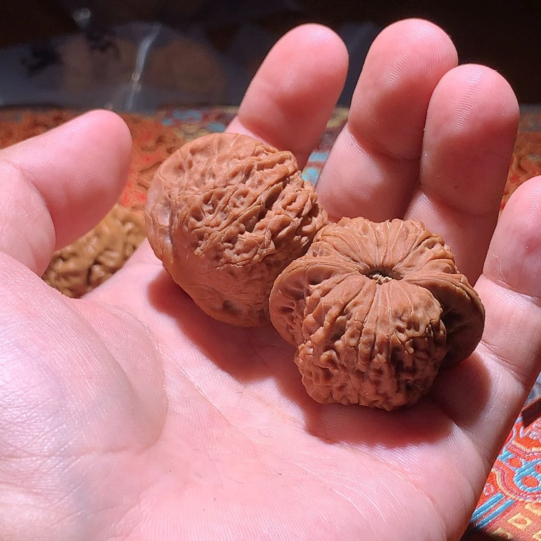 吊坠猴头核桃A*R