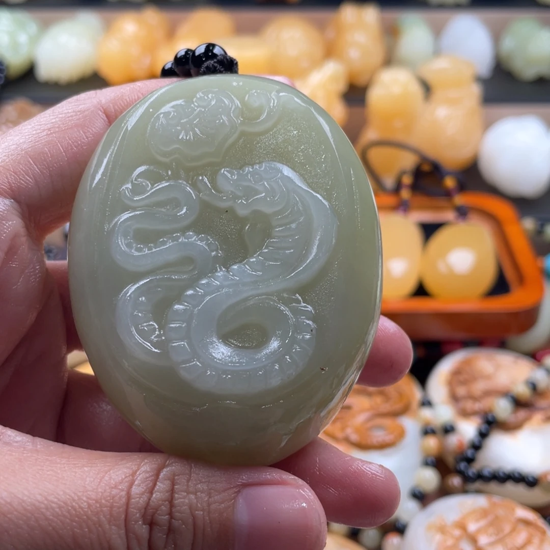 觉***石材天然古青石手把件