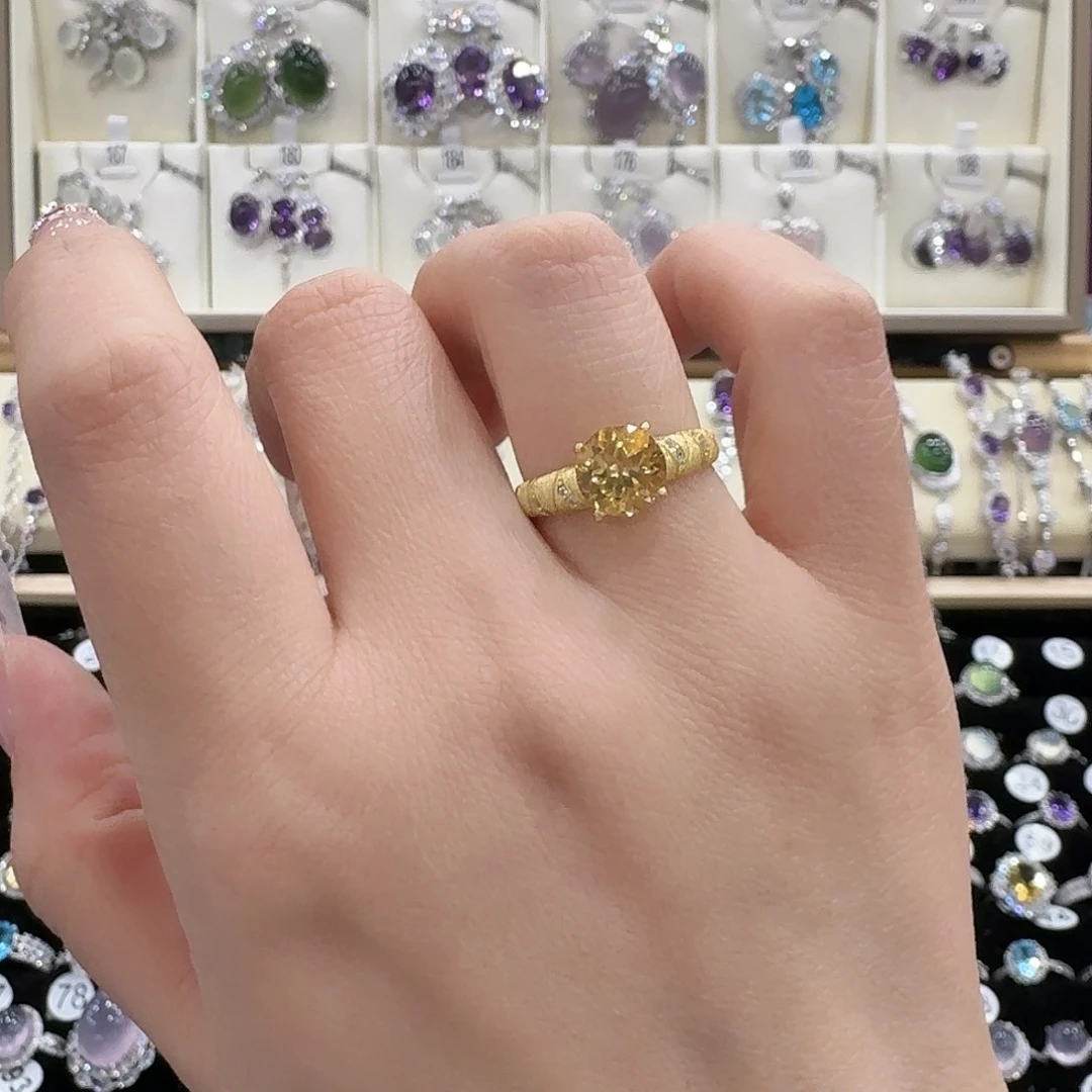 萧***婷戒指黄晶银S925镶嵌