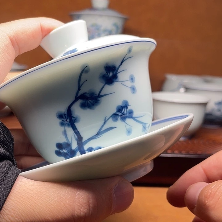 复古手绘蓝色梅花盖碗一个160毫升