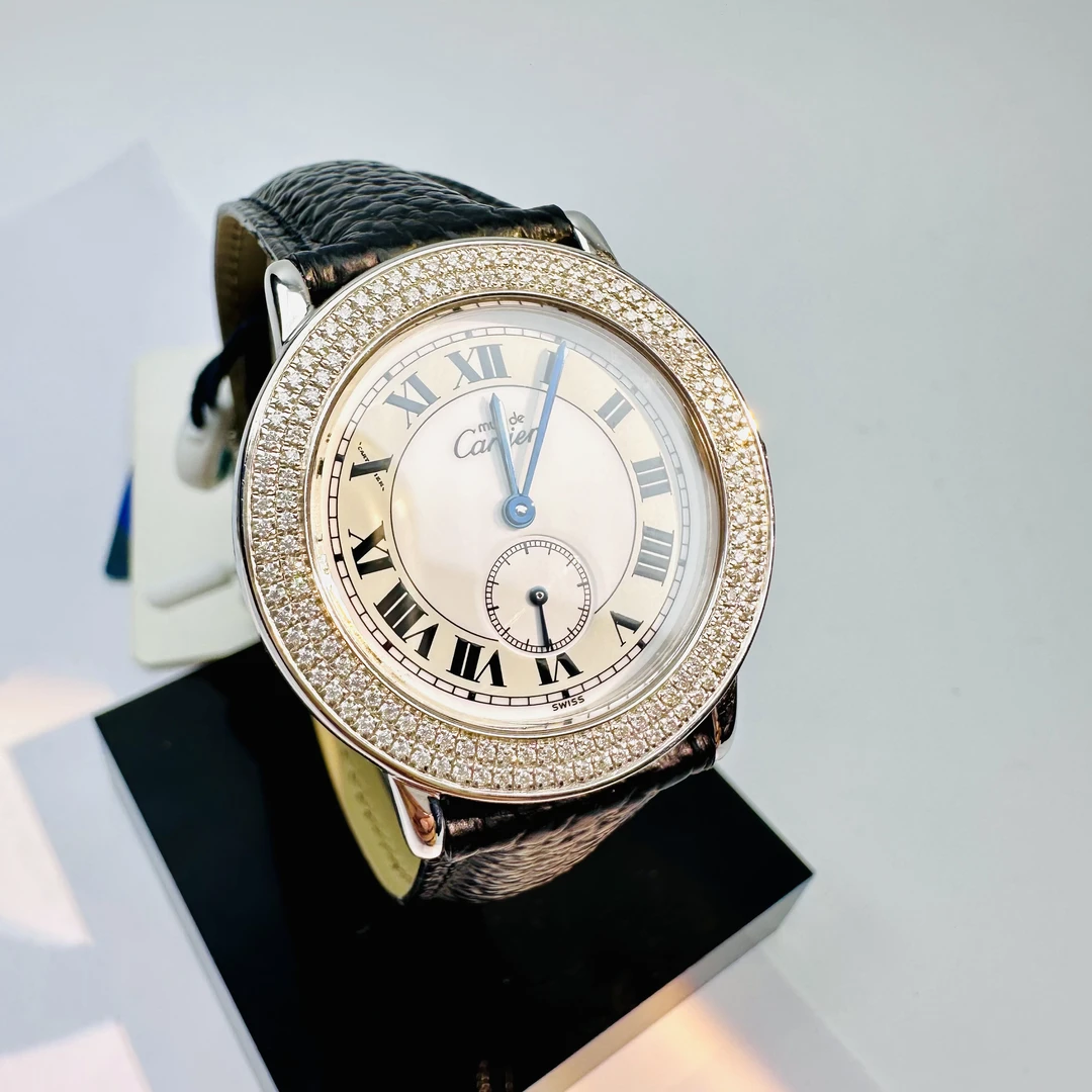 99新 Cartier/卡地亚 卡地亚/伦敦系列/单表/32.5mm/经典/6843