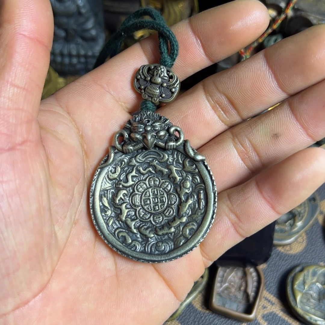 琉璃手工艺品大****饭谢谢