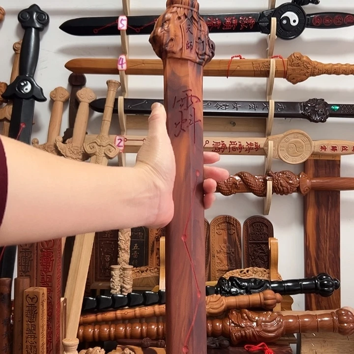 沧***容桃木80厘米天师剑398号➕架子一个