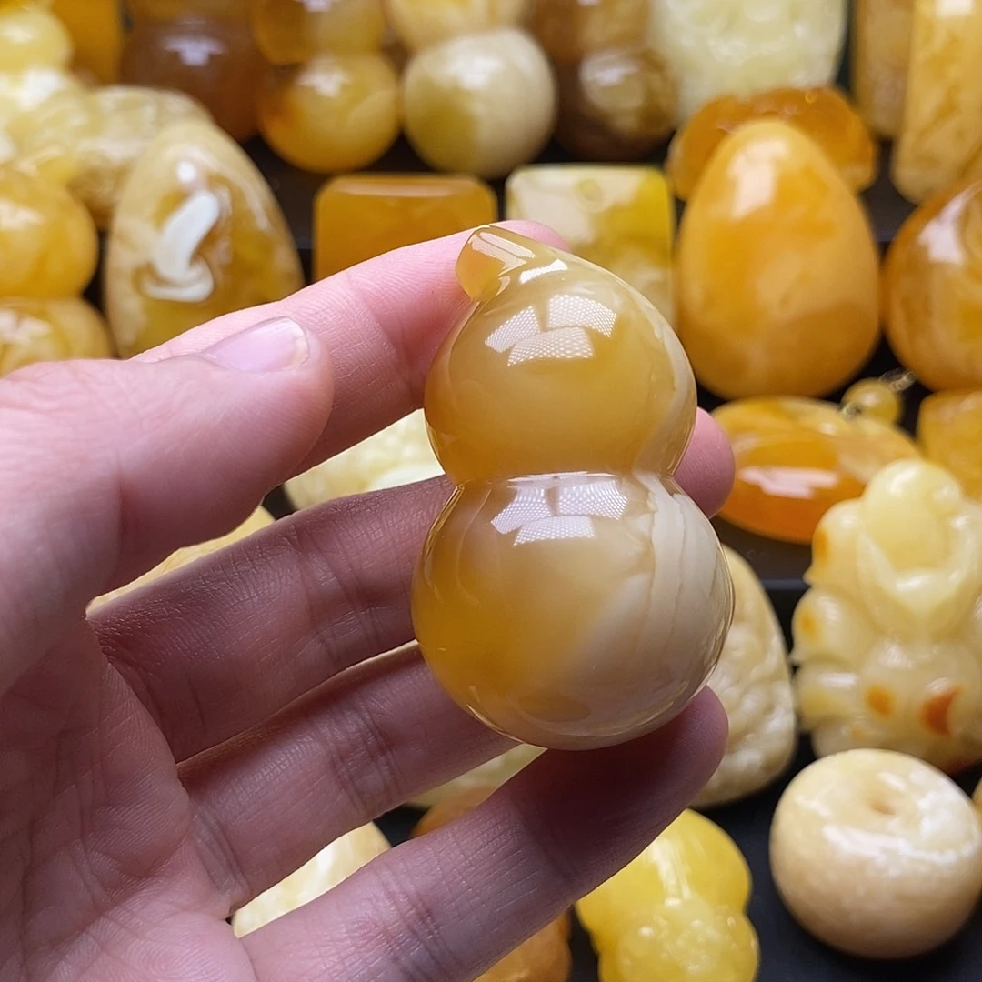 琥珀颈饰未镶嵌琥珀蜜蜡吊坠