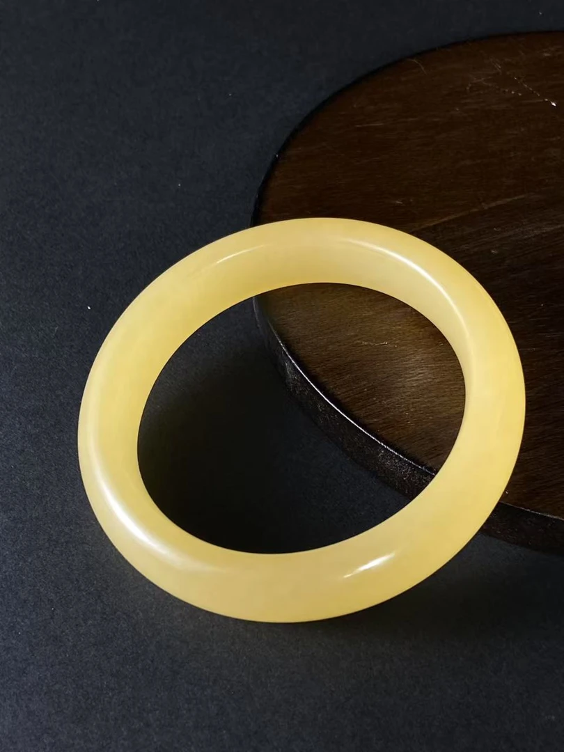 手镯  歌瑞缇珠宝 WM526 时尚百搭满黄手镯-多样发其一