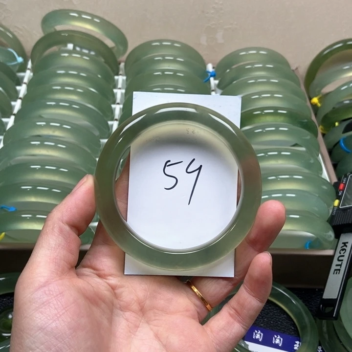 未镶嵌蛇纹石玉手镯河*