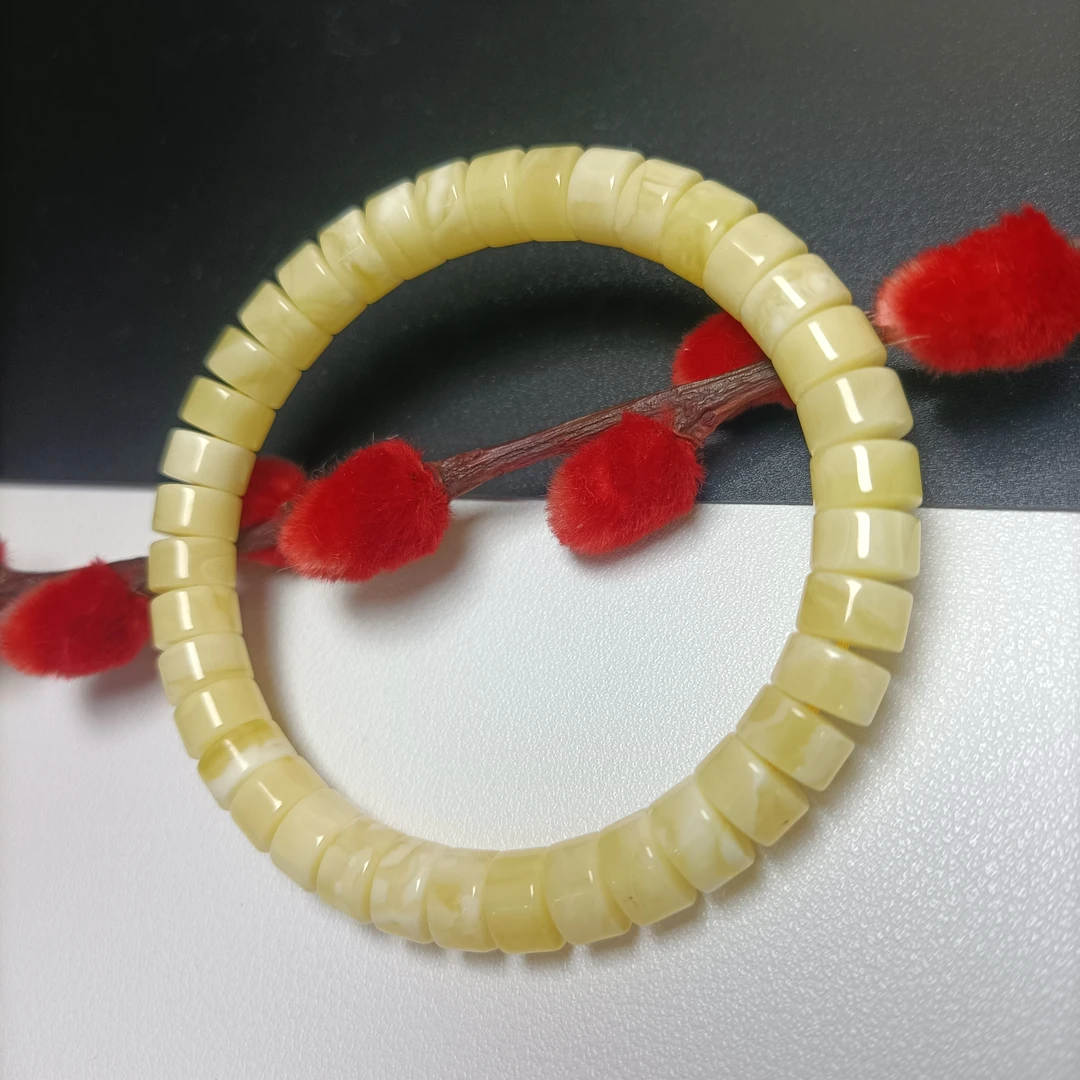 天然蜜蜡药片型手串~俄料浓白蜡品质~8.3*4.4尺寸~3423