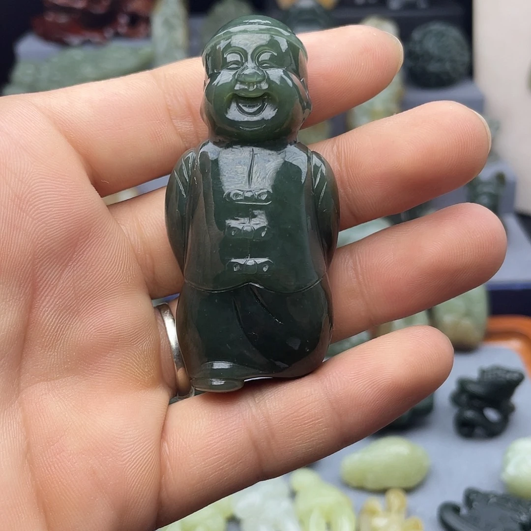 未镶嵌和田玉把件