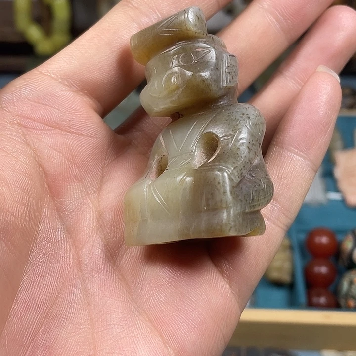 和田玉（糖玉）未镶嵌挂件