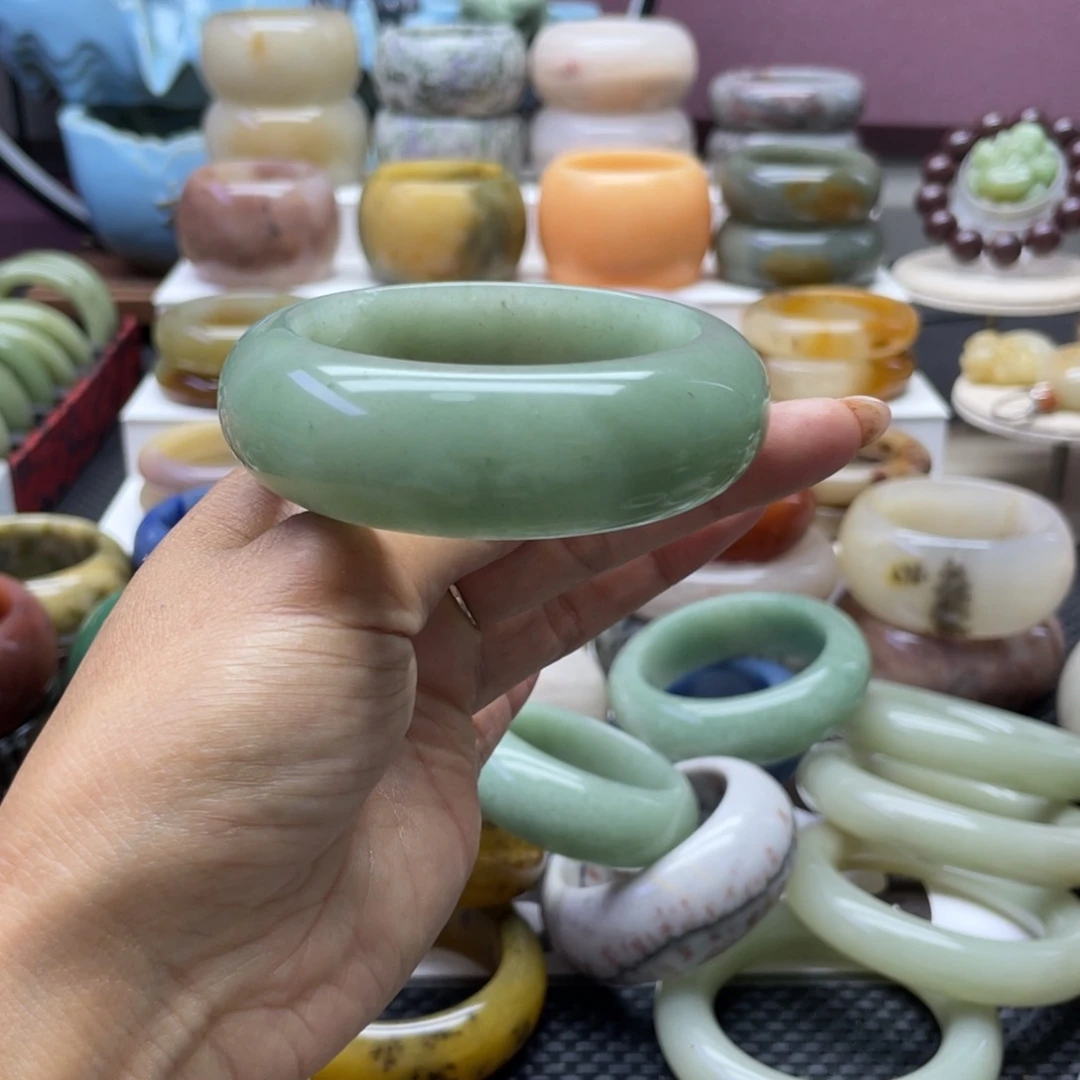 石英岩玉手镯未镶嵌用****8