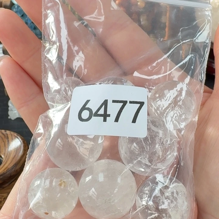 盼***盼水晶未镶嵌大型摆件（非配饰）