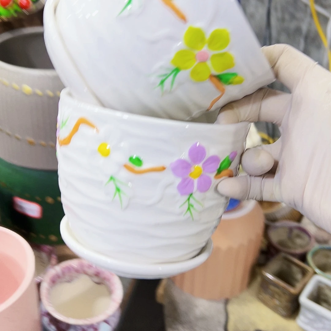 外贸尾单陶瓷花盆凑单10米包邮有孔