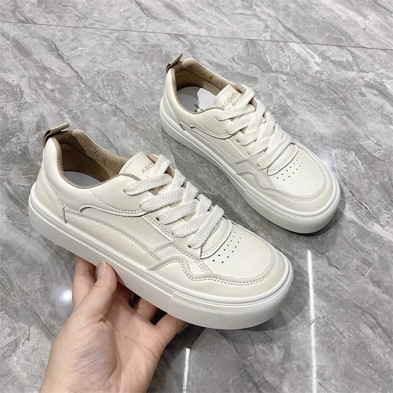 芒果头小白鞋女2025新款秋冬季女休闲板鞋面包鞋韩版时尚运动女鞋