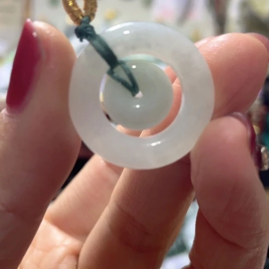 翡翠未镶嵌颈饰子母扣吊坠