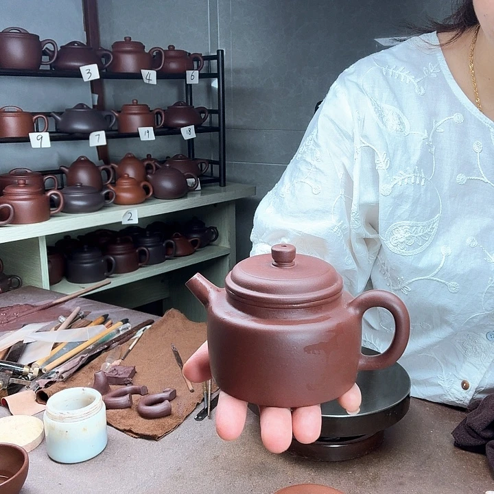 闲***）茶壶紫砂底槽青德中240cc半手