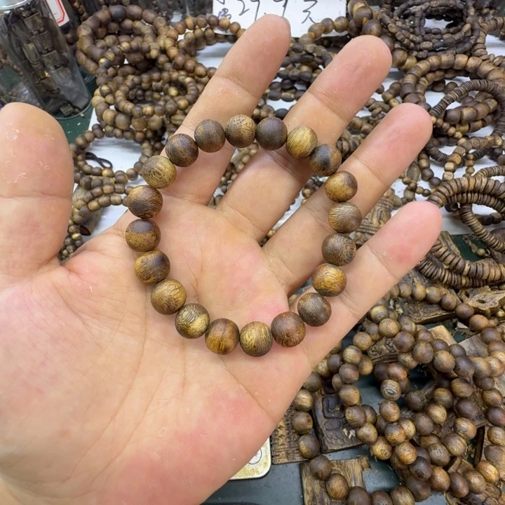 沉香沉香碎屑奇楠沉香乌身卡1.0单圈20颗6克+