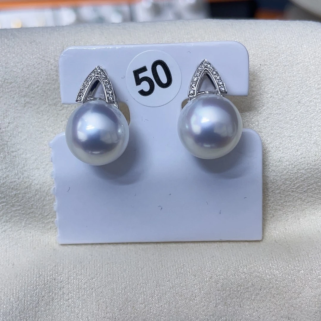 海水珍珠18K金镶嵌耳饰澳白