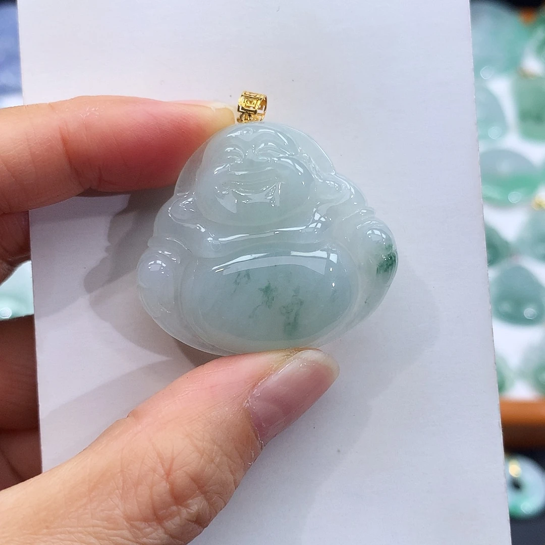 翡翠18K金镶嵌颈饰翡翠吊坠