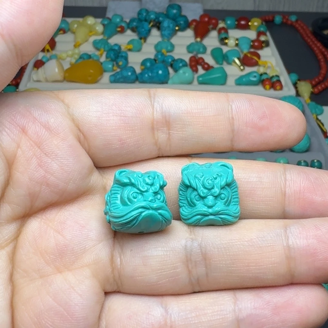 非金属2个绿狮子卡16