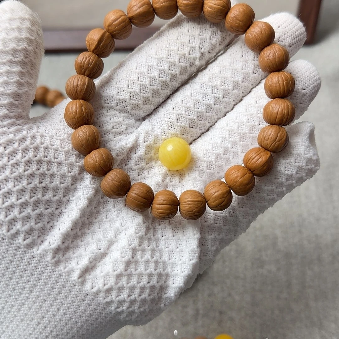 12双鳍小南瓜素串送蜜蜡