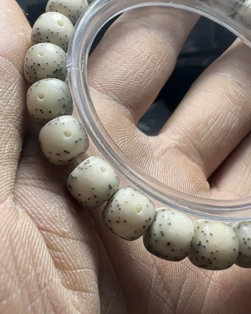 9×8老型 双金星月菩提手串