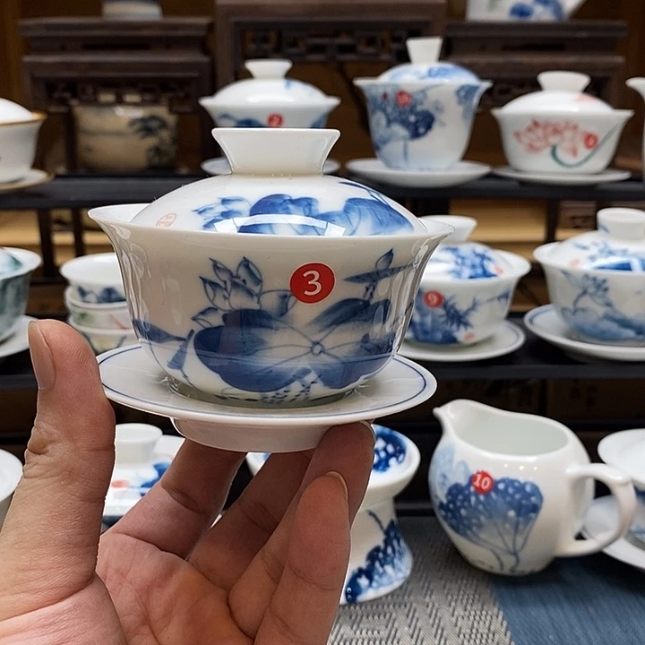 手绘茶具荷花盖碗
