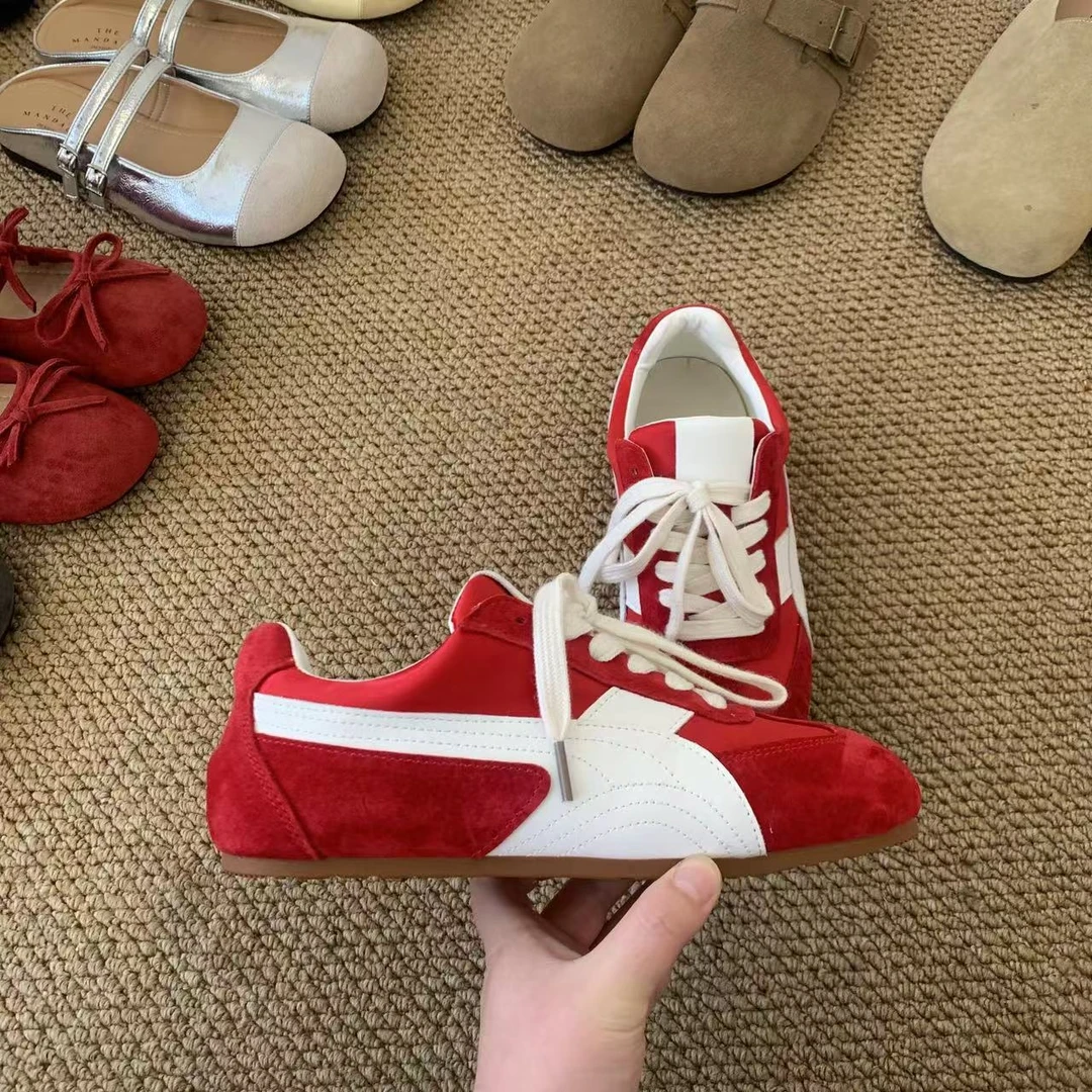 德训鞋女复古百搭透气阿甘运动休闲鞋红色春季