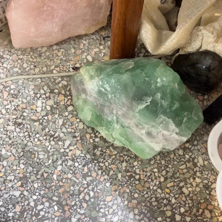 未镶嵌大型摆件（非配饰）水晶